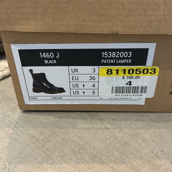 Doc Martins Patent leather size youth 4 - Picture 10 of 12